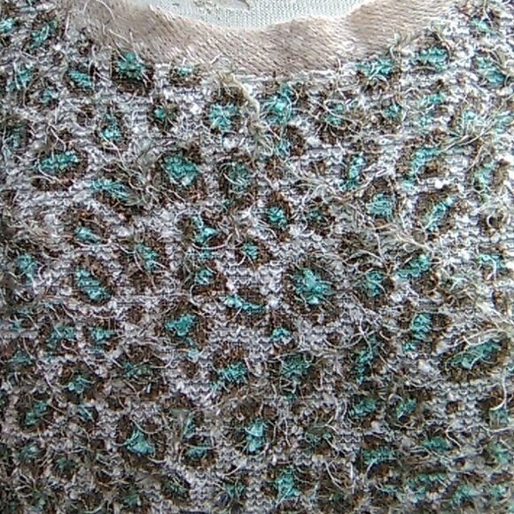 Forever 21 Blush Sweater - Picture 2 of 10